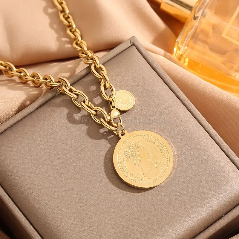 Vintage Portrait Coin Pendant Cuban Chain Titanium Steel Necklace