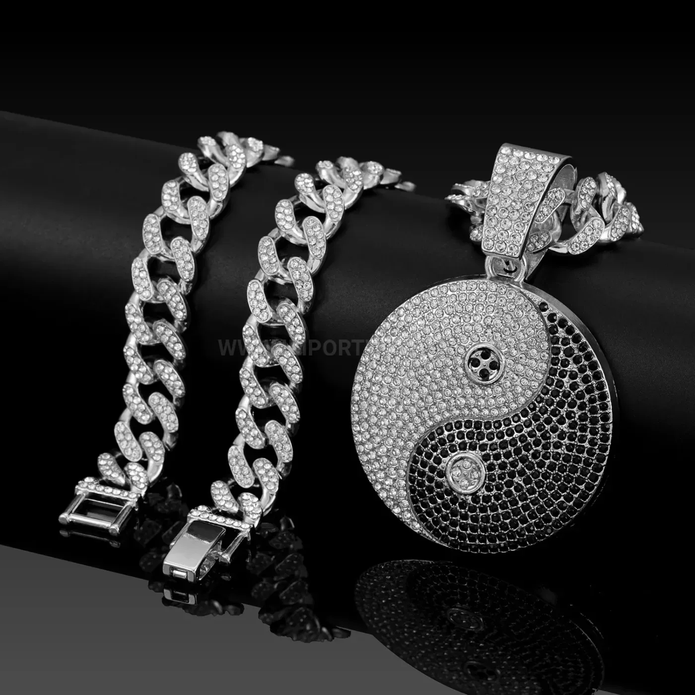 Iced Out Tai Chi Symbol Alloy Hip Hop Pendant