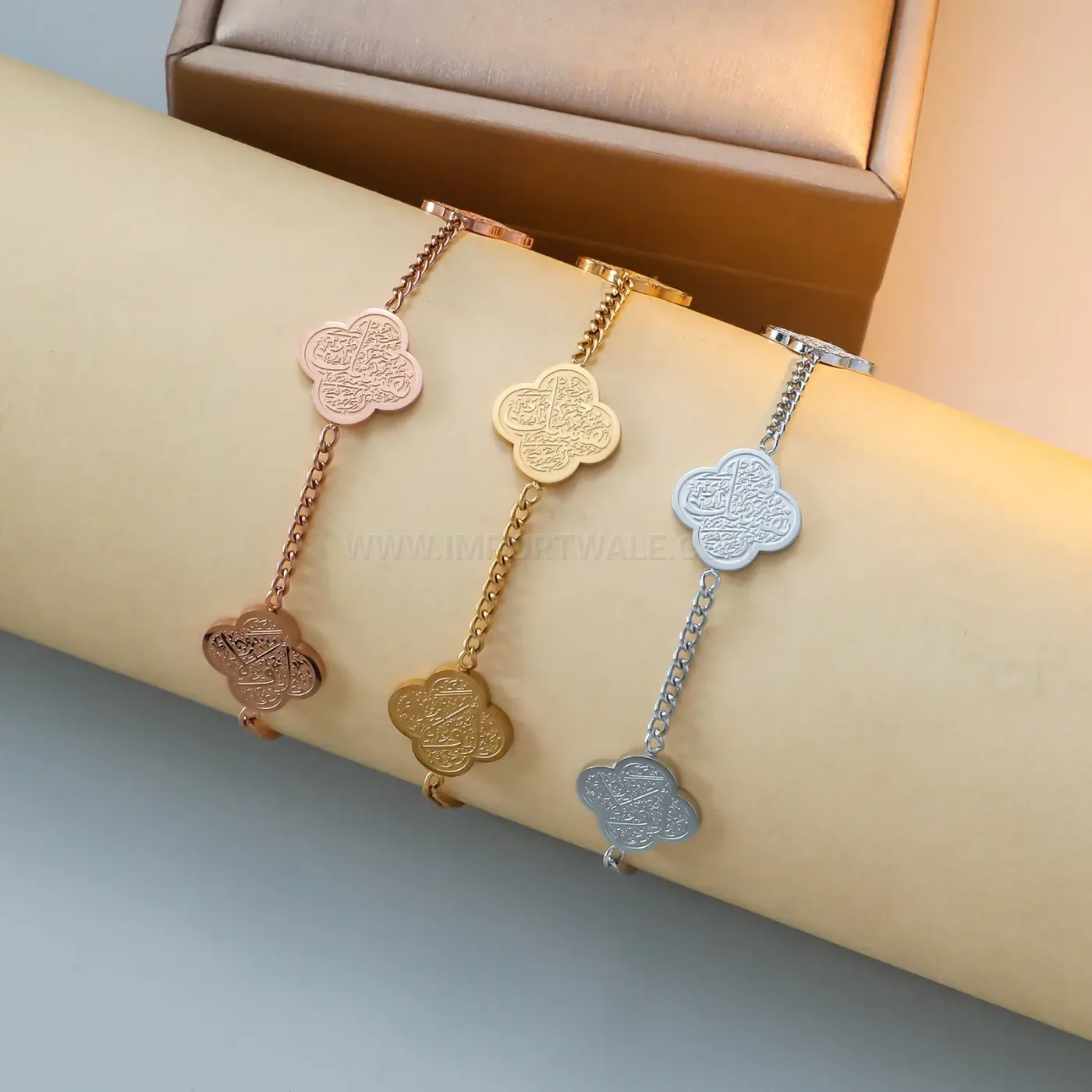 Arabic Script Clover Pendant Stainless Steel Islamic Chain Bracelet