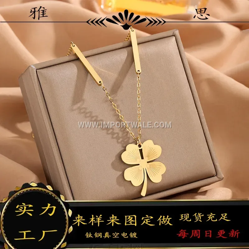 Heart Four-Leaf Clover Titanium Steel Pendant Necklace
