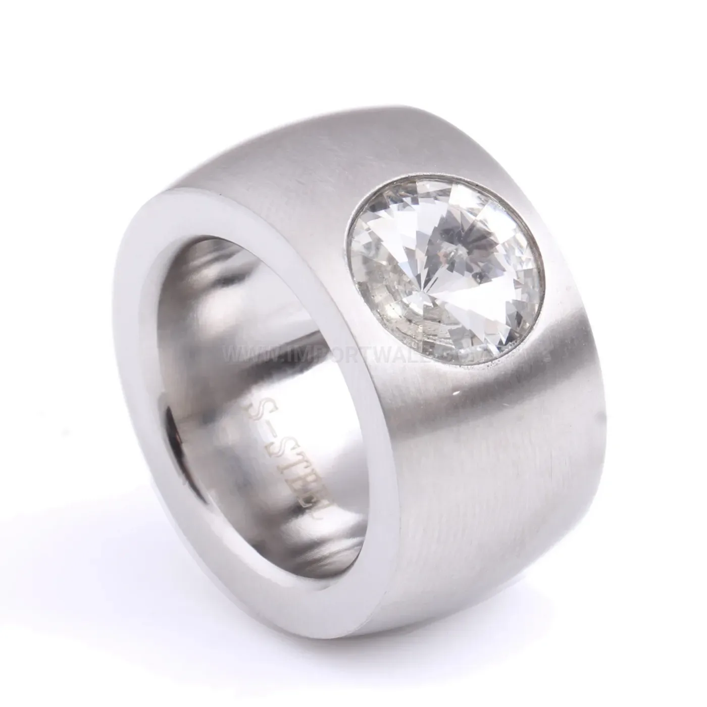 Stylish Rhinestone Embedded 14mm Stainless Steel Thumb Ring