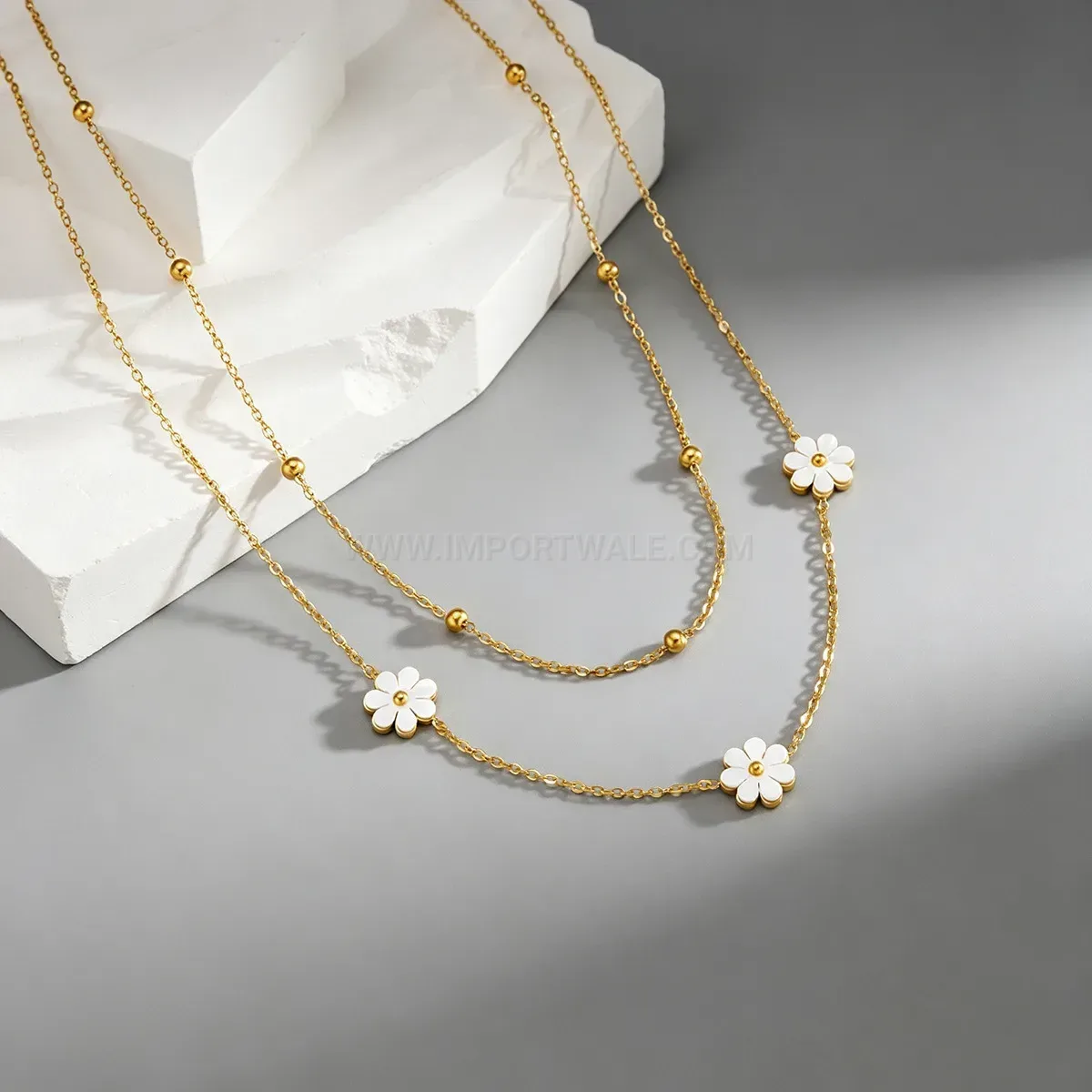 Classic Layered Gold Plated Stainless Steel Daisy Pendant Necklace