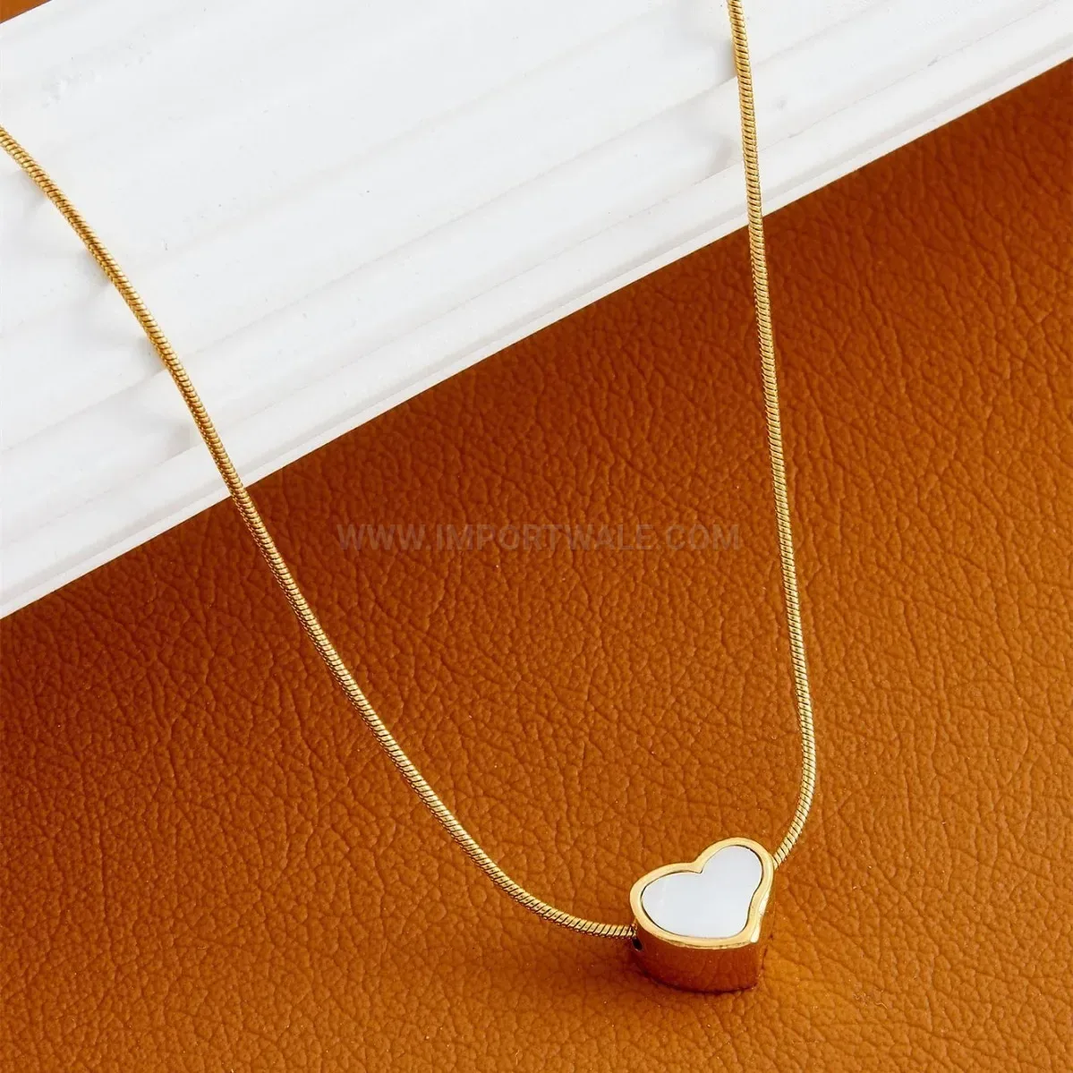 Elegant Delicate Heart Mother of Pearl Gold Plated Titanium Steel Necklace