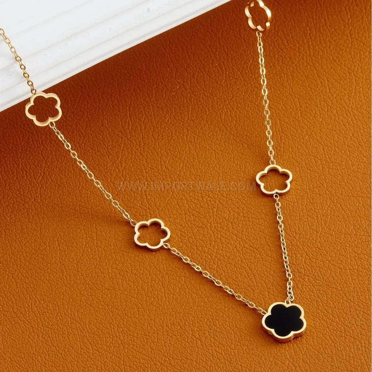 Elegant Titanium Steel White Shell Five-Petal Flower Pendant Necklace