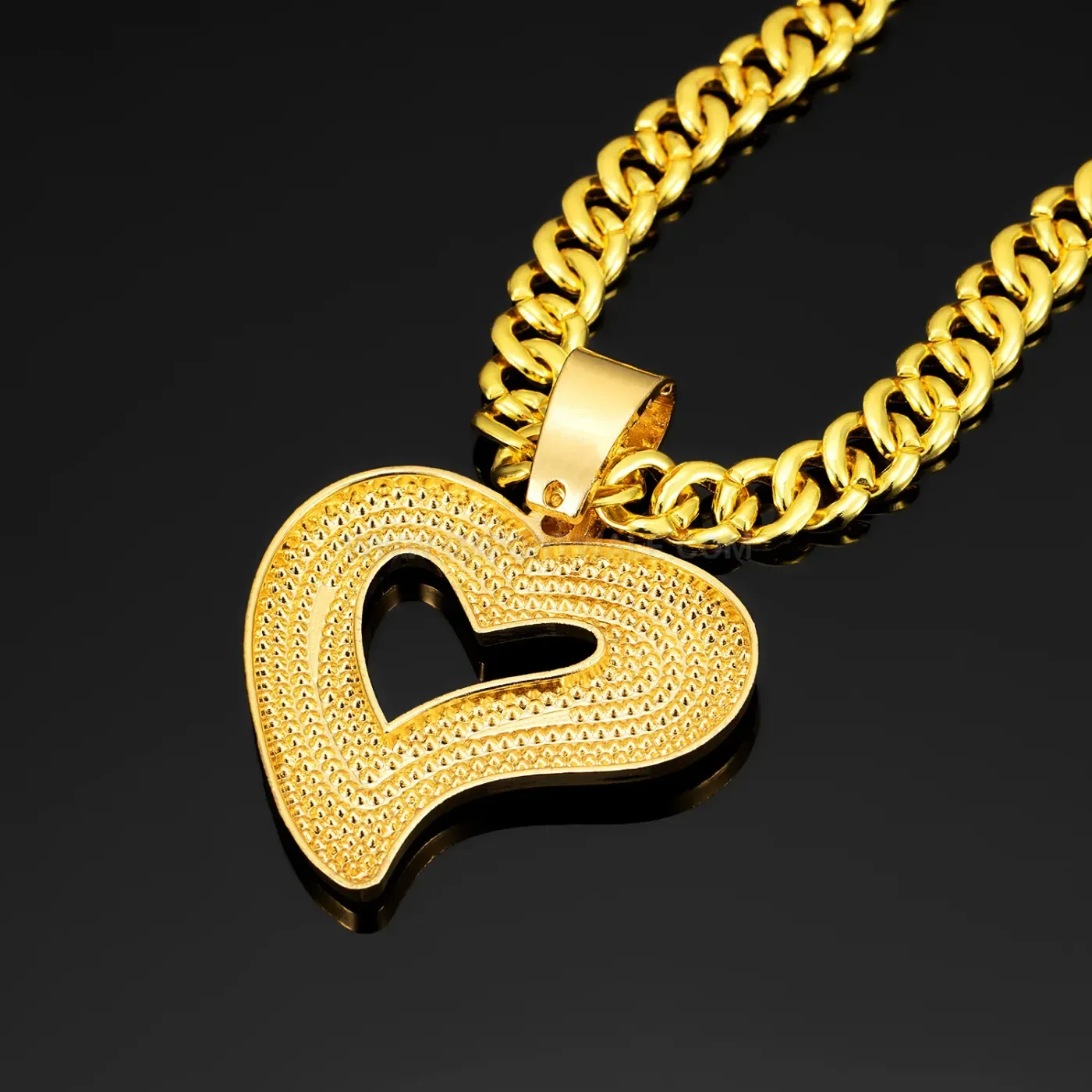 Classic Crystal Heart Alloy Pendant Cuban Chain Necklace
