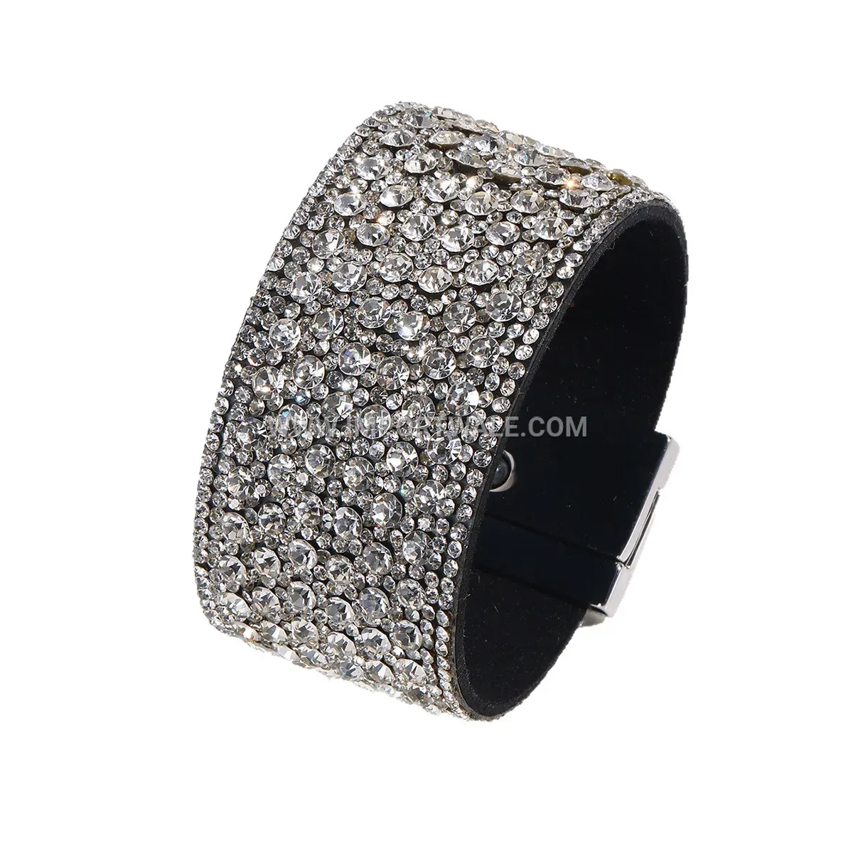 Bohemian Multi-Layer Leather Cord Heart Bracelet With Magnetic Clasp