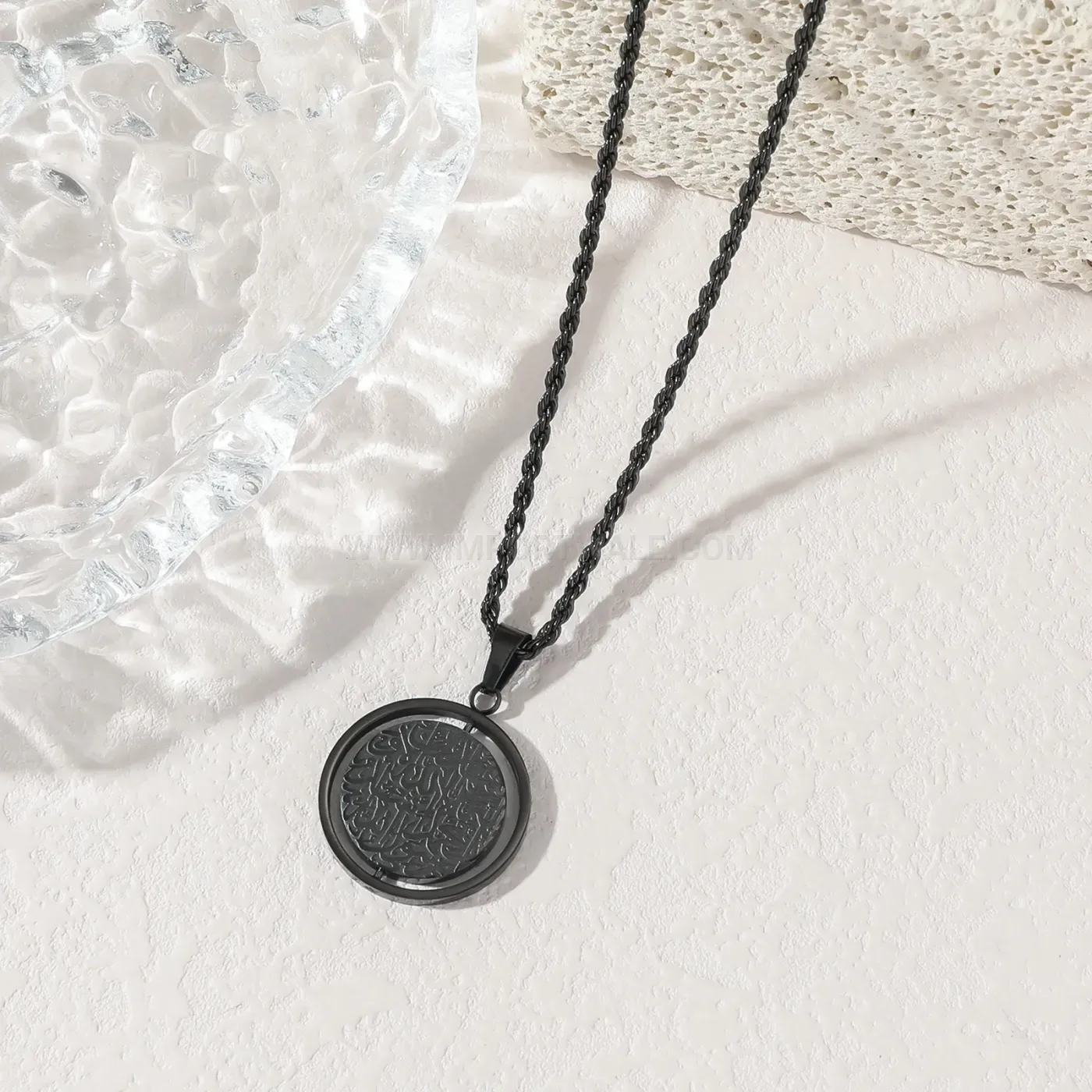 Chic Rotating Stainless Steel Ayatul Kursi Pendant Necklace