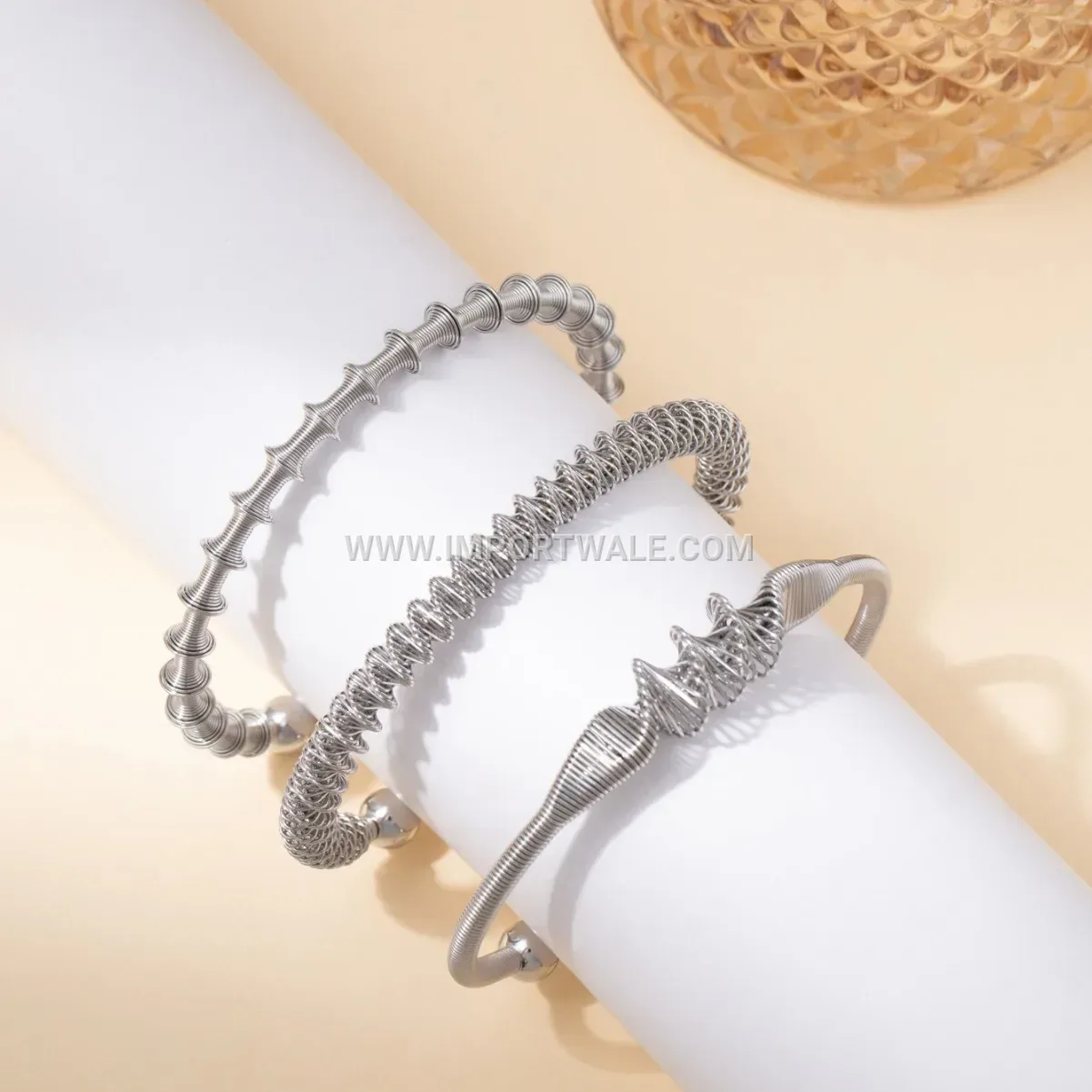 Vintage Style Gold Titanium Steel Threaded Geometric Bangle