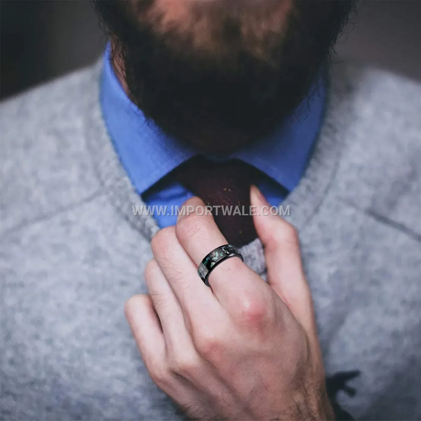 Adjustable Stainless Steel Spinner Ring with Bead Detail