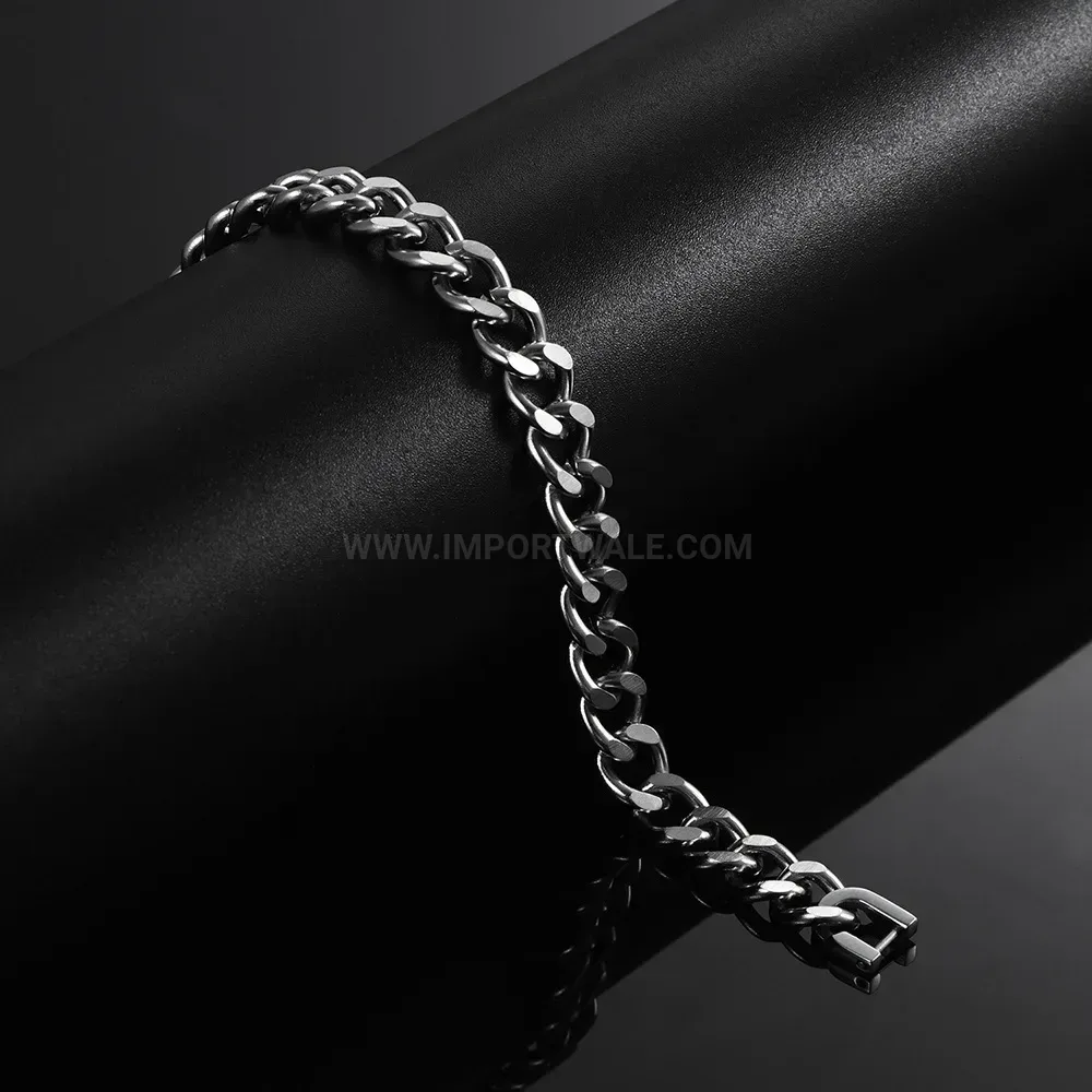 Vintage Eight Millimeter Stainless Steel Cuban Link Men Chain Bracelet