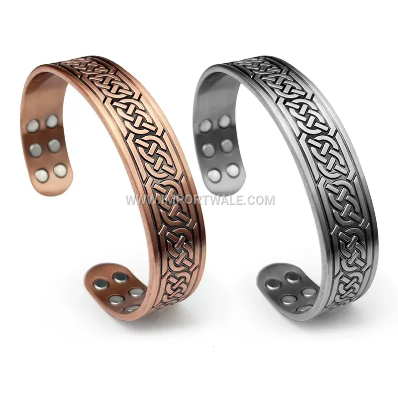 Textured Axe Pattern Pure Copper 18 Magnet Bangle