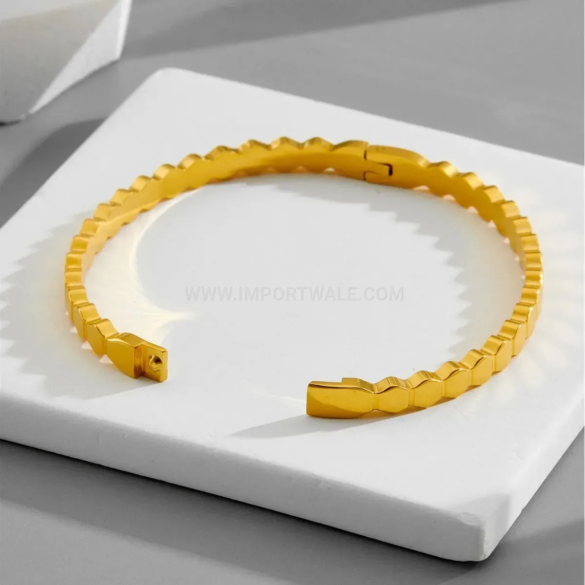 Honeycomb Hexagon Gold-Plated Titanium Steel Bangle