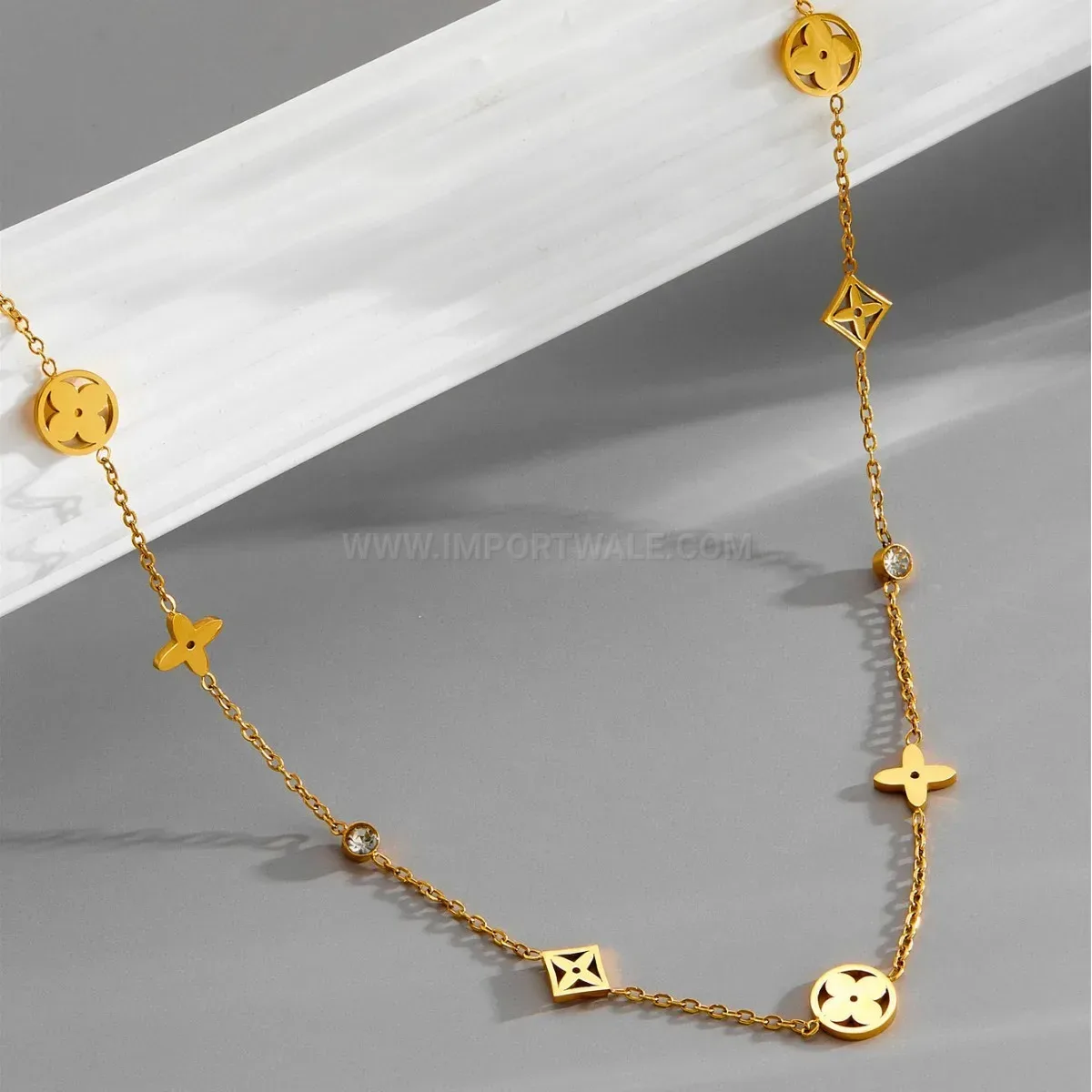 Modern Hollow Four Leaf Clover Titanium Steel Pendant Necklace