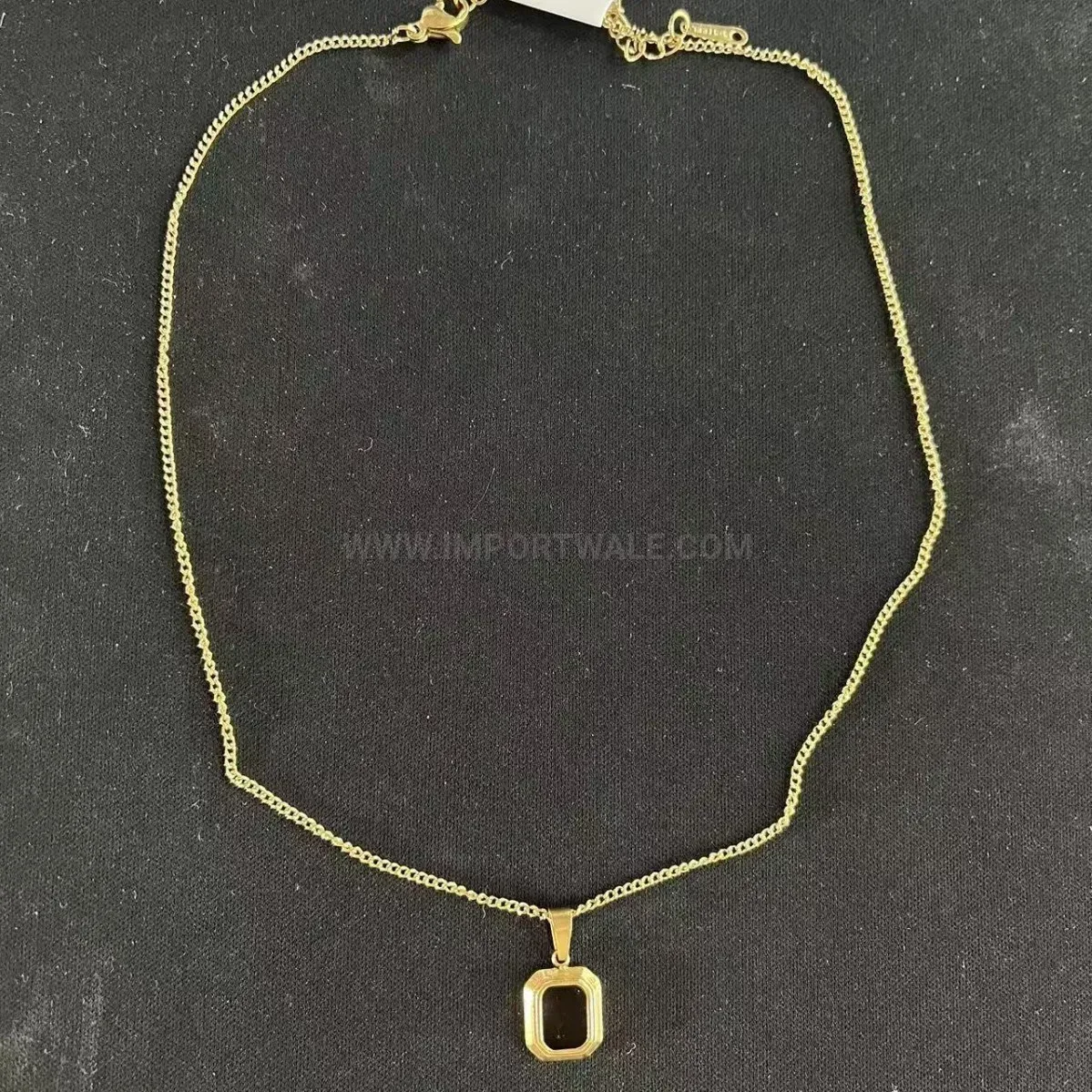 Elegant Square Pendant Titanium Steel Gold Plated Clavicle Necklace