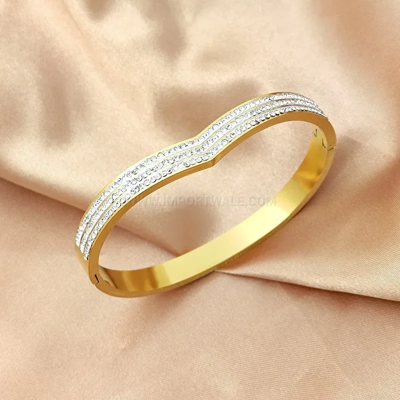 Fashion Triple Row Rhinestone V Shaped Titanium Steel Bangle