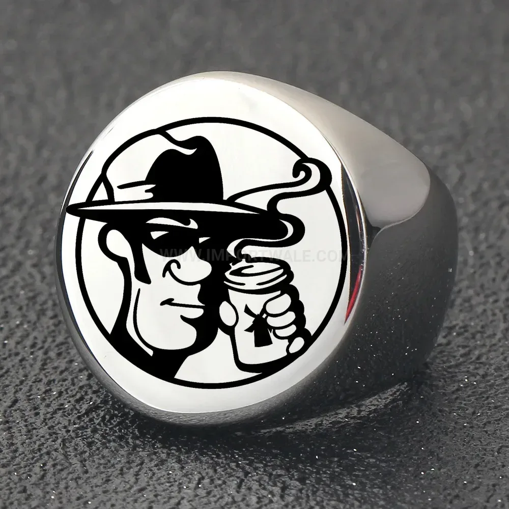 Elegant Laser Engraved Cartoon Stainless Steel Vintage Round Signet Ring