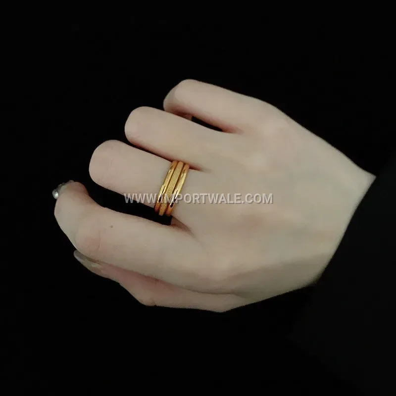 Minimalist Stainless Steel Triple Interlocking Plain Band Ring
