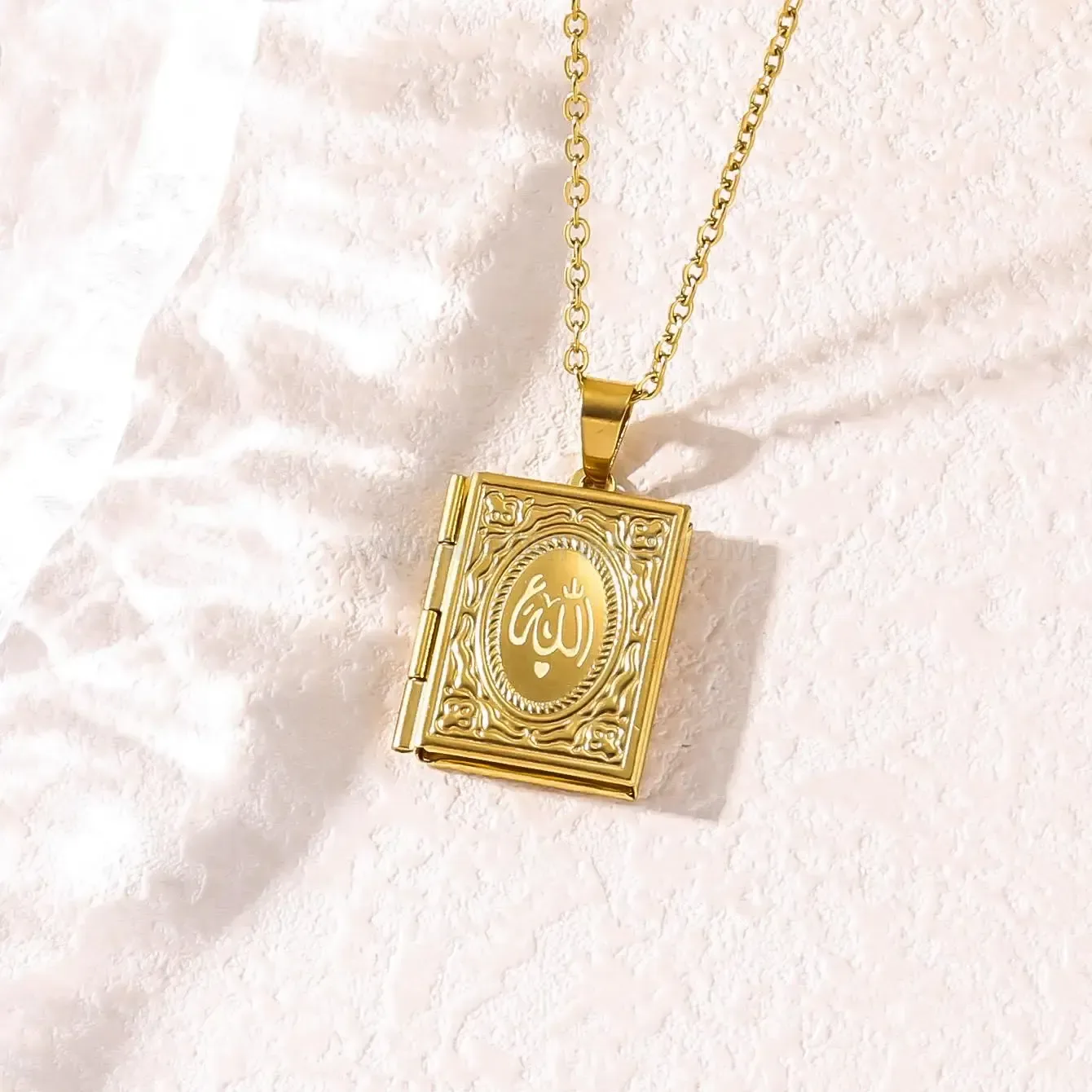 Trendy Openable Heart Photo Locket Arabic Calligraphy Pendant Necklace