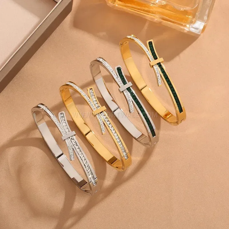 Fashion Polished Crystal Bow Accent Titanium Steel Bracelet