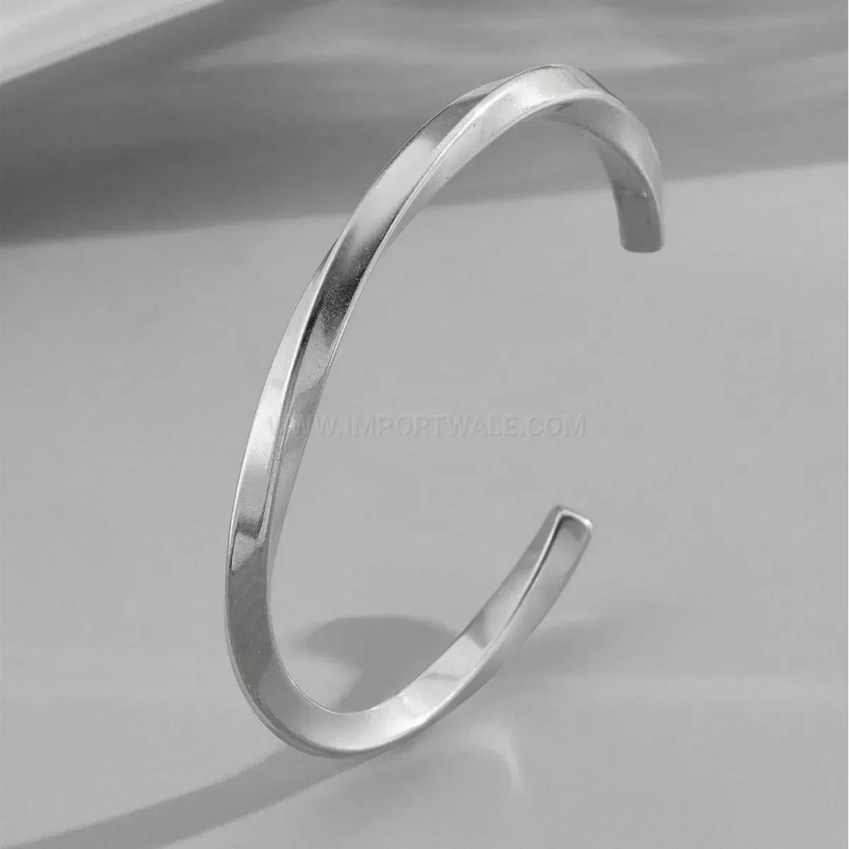 Elegant Twisted Geometric Gold Plated Titanium Steel Open Bangle