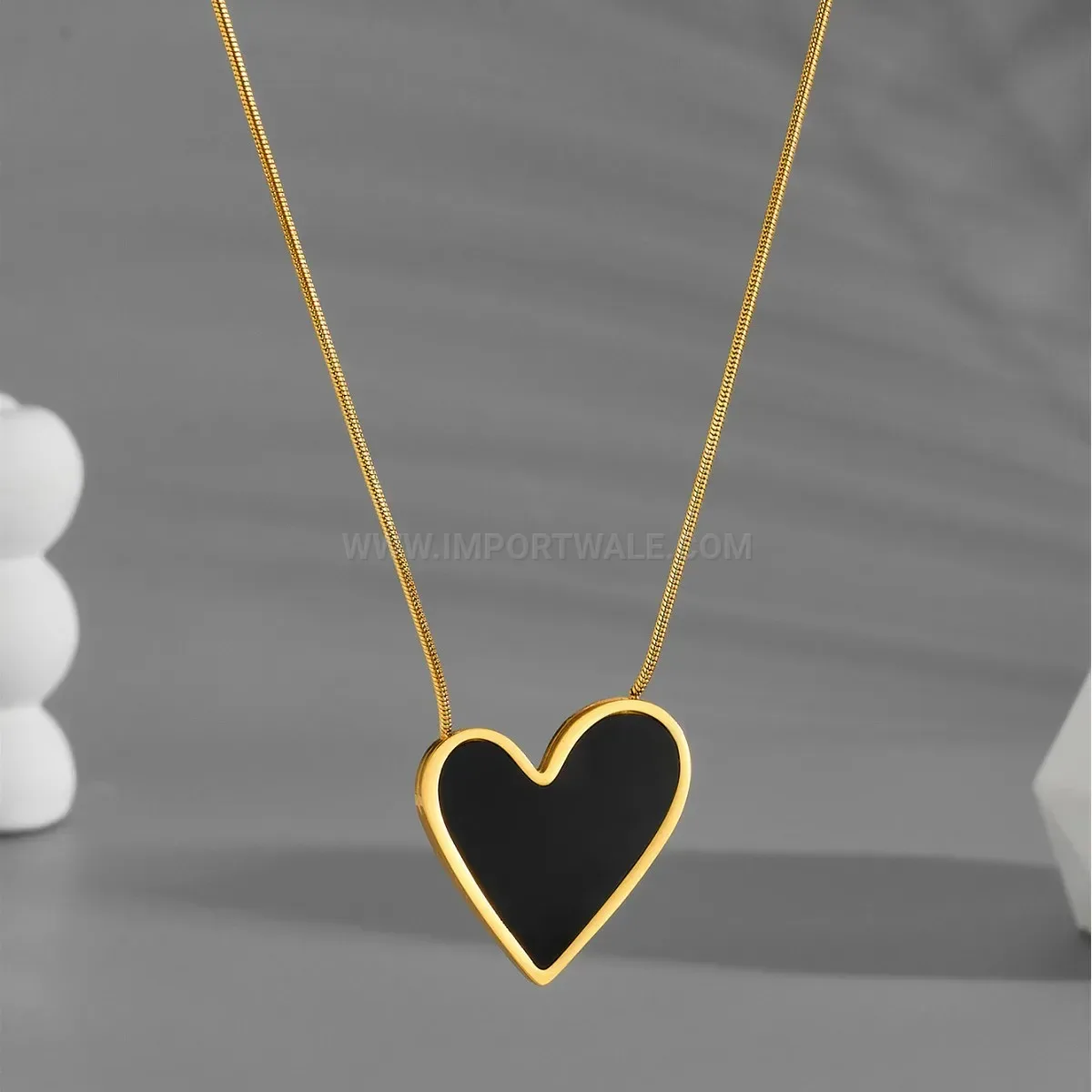 Fashion Heart Acrylic Pendant Stainless Steel Snake Chain Necklace