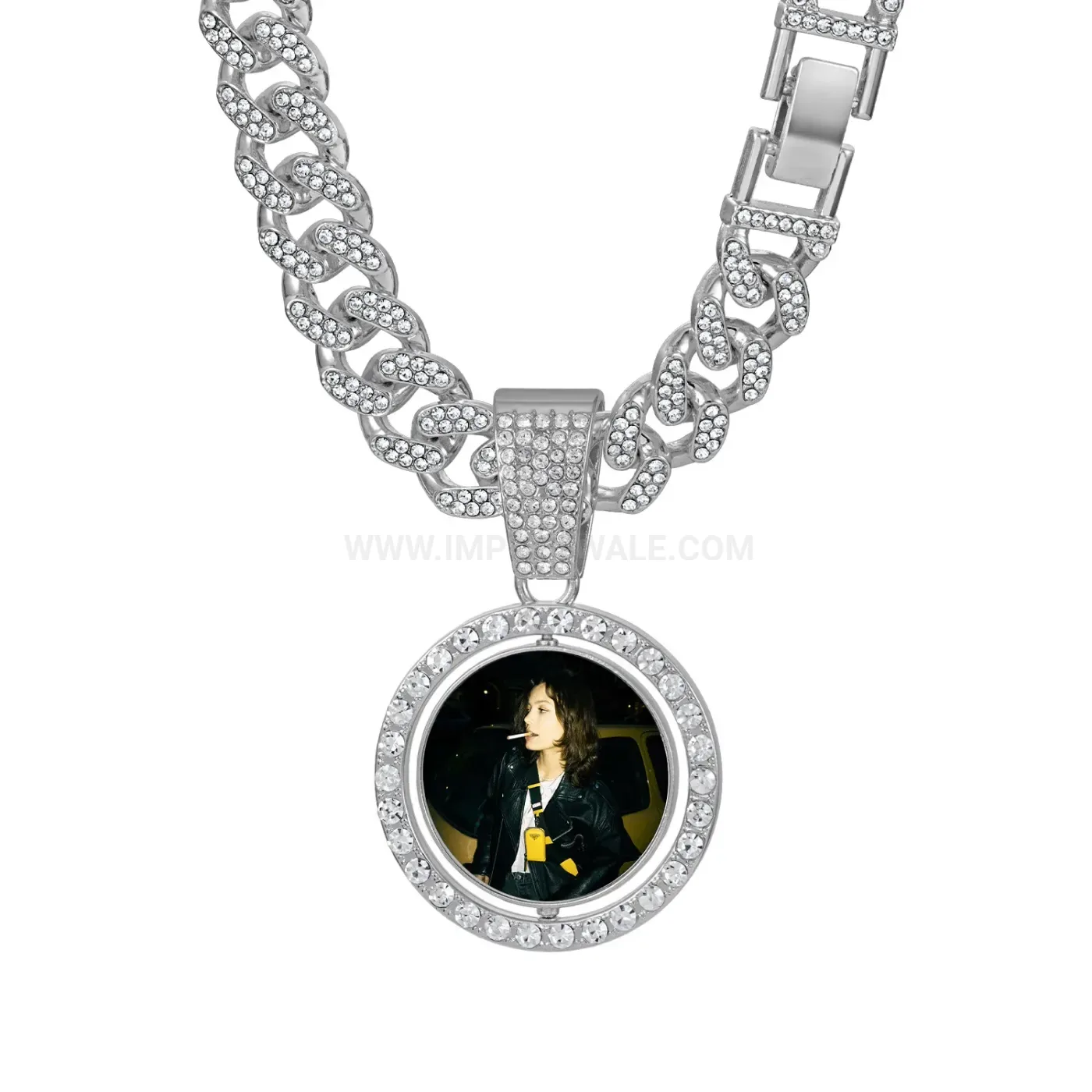 Chic Rotating Double Sided Round Photo Pendant Zinc Alloy Necklace