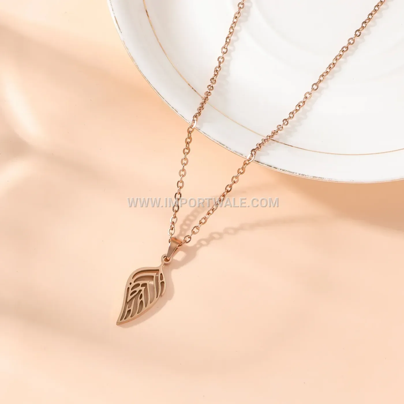 Dainty Leaf Carved Stainless Steel Clavicle Pendant Necklace