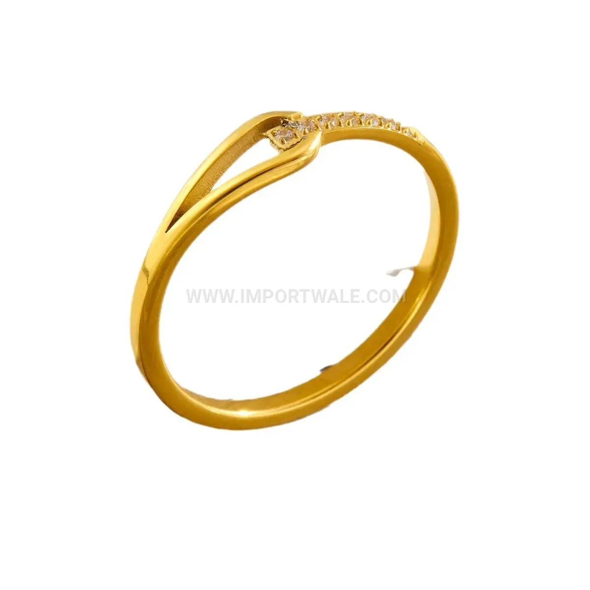 Geometrical Hollowed Titanium Steel Ring Set with Seven Zirconia Stones