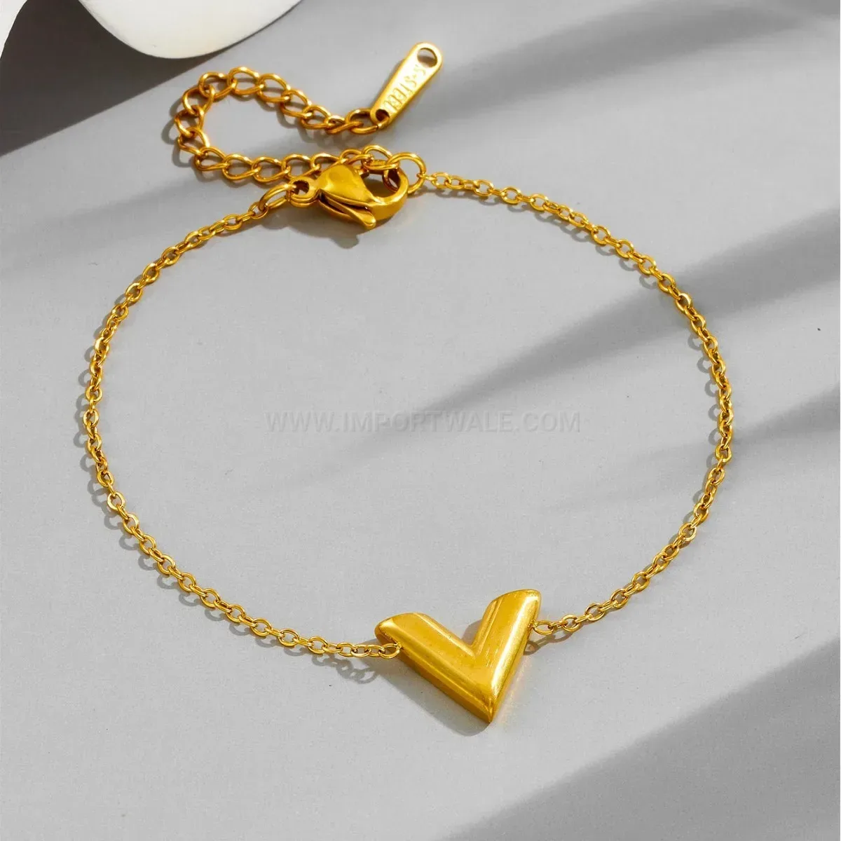 Gold Plated Stainless Steel Letter V Pendant Jewelry Set