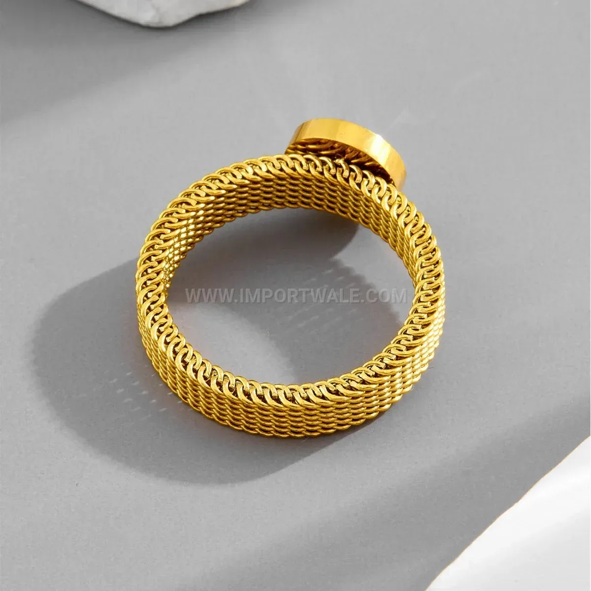 Vintage Queen Coin Portrait Mesh Titanium Steel Ring
