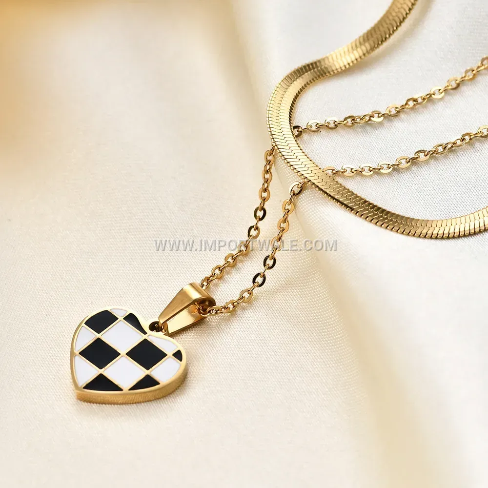 Checkerboard Enamel Heart Pendant Blade Chain Stainless Steel Necklace