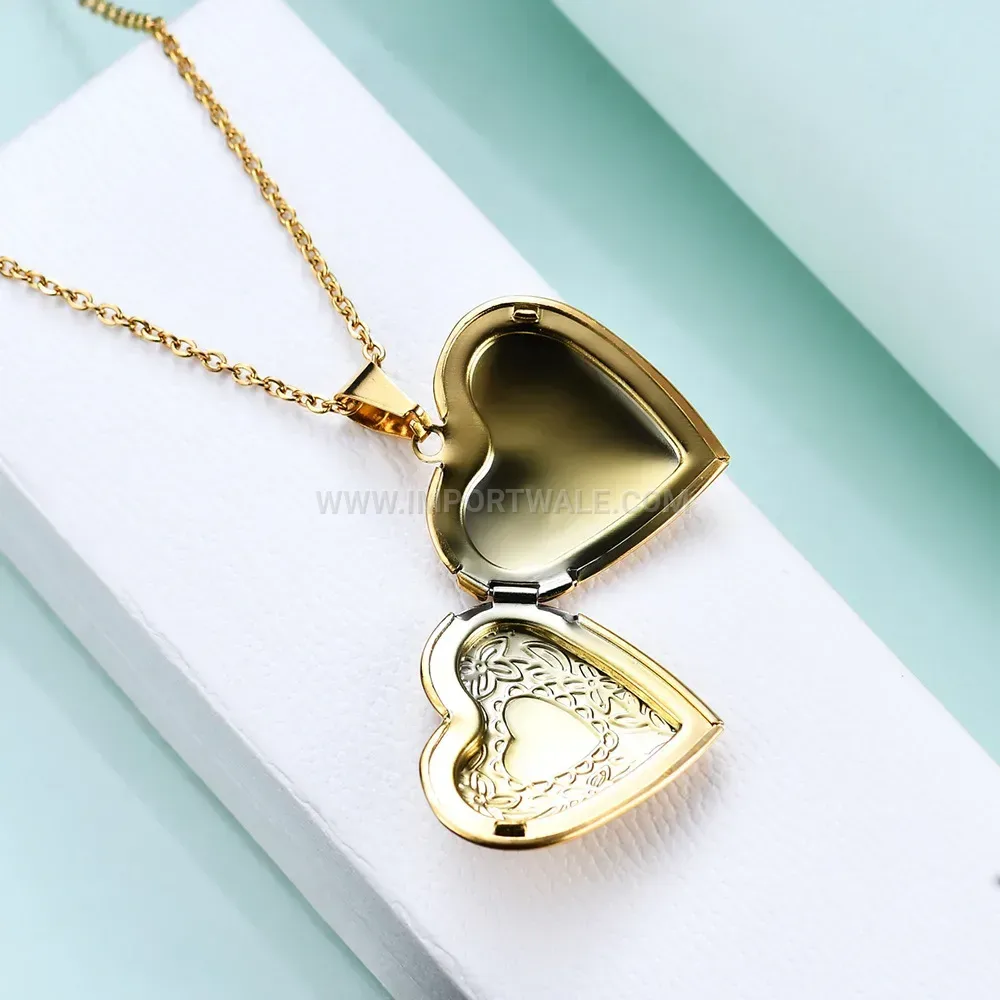 Patterned Heart Stainless Steel Openable Locket Pendant Necklace