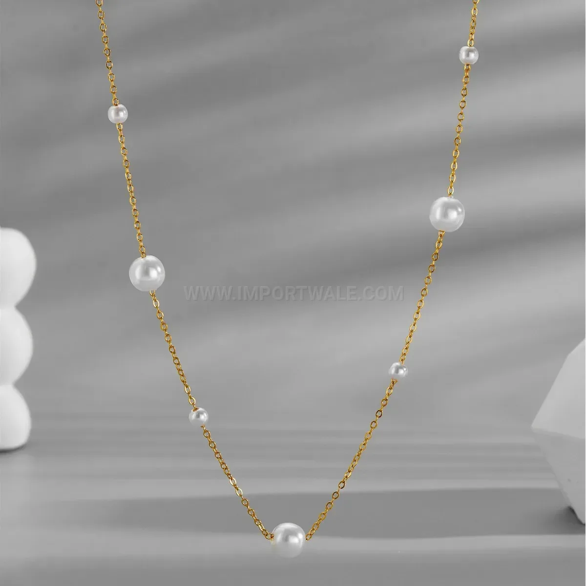 Classic Gold Plated Pearl Strand Clavicle Necklace with Star Pendant