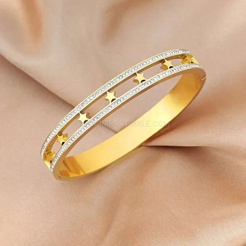 Stylish Double-Row Star Rhinestone Cutout Titanium Steel Bangle