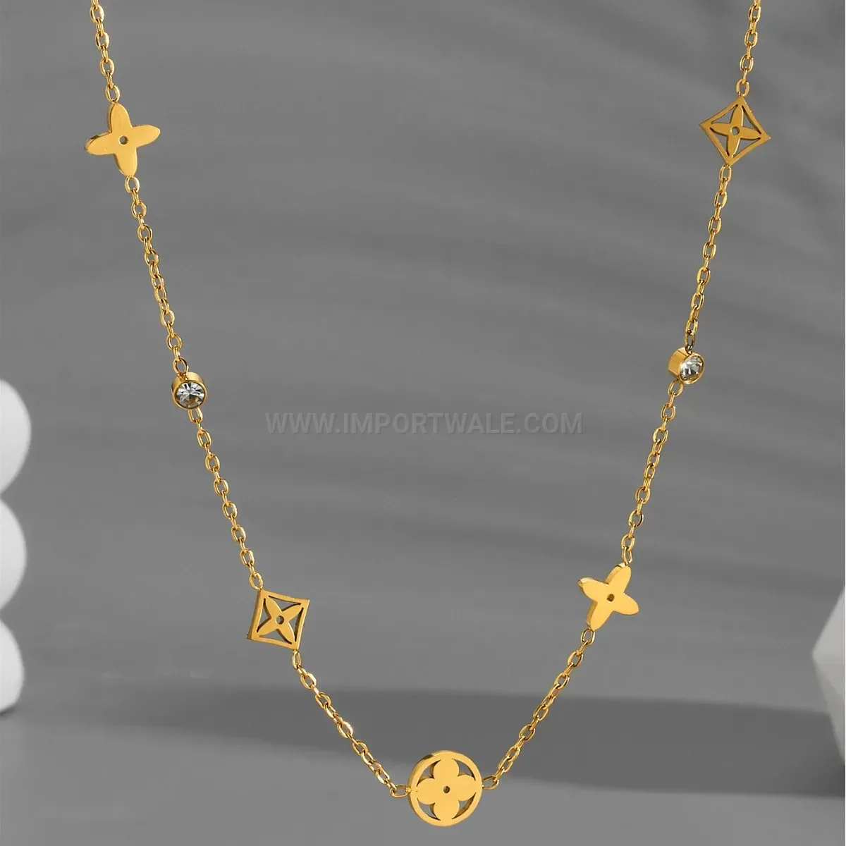 Modern Hollow Four Leaf Clover Titanium Steel Pendant Necklace