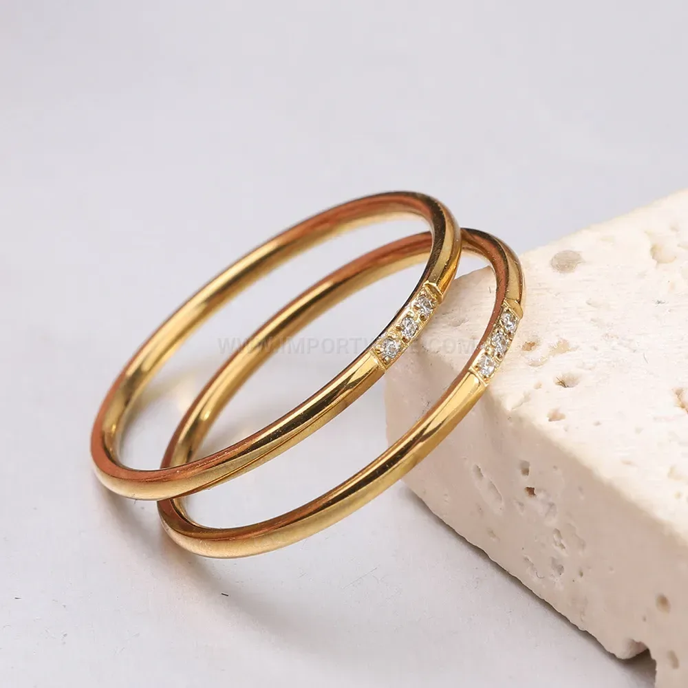 Premium Minimalist 1mm Gold Plated Stainless Steel Band with Zircon Accent