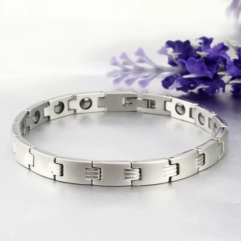 Bold Women's Slim Gold Plated Titanium Bio Magnetic Bracelet