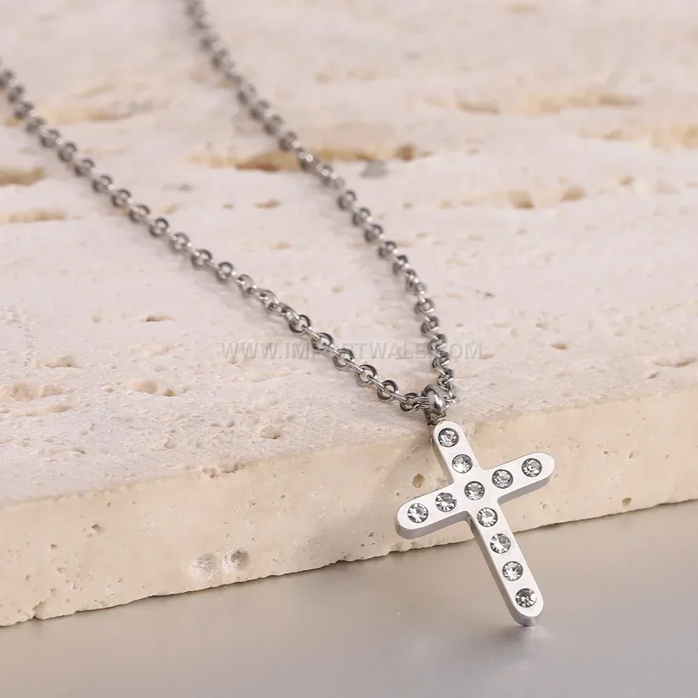 Rhinestone Cross Stainless Steel Collar Necklace in 18K Gold Finish