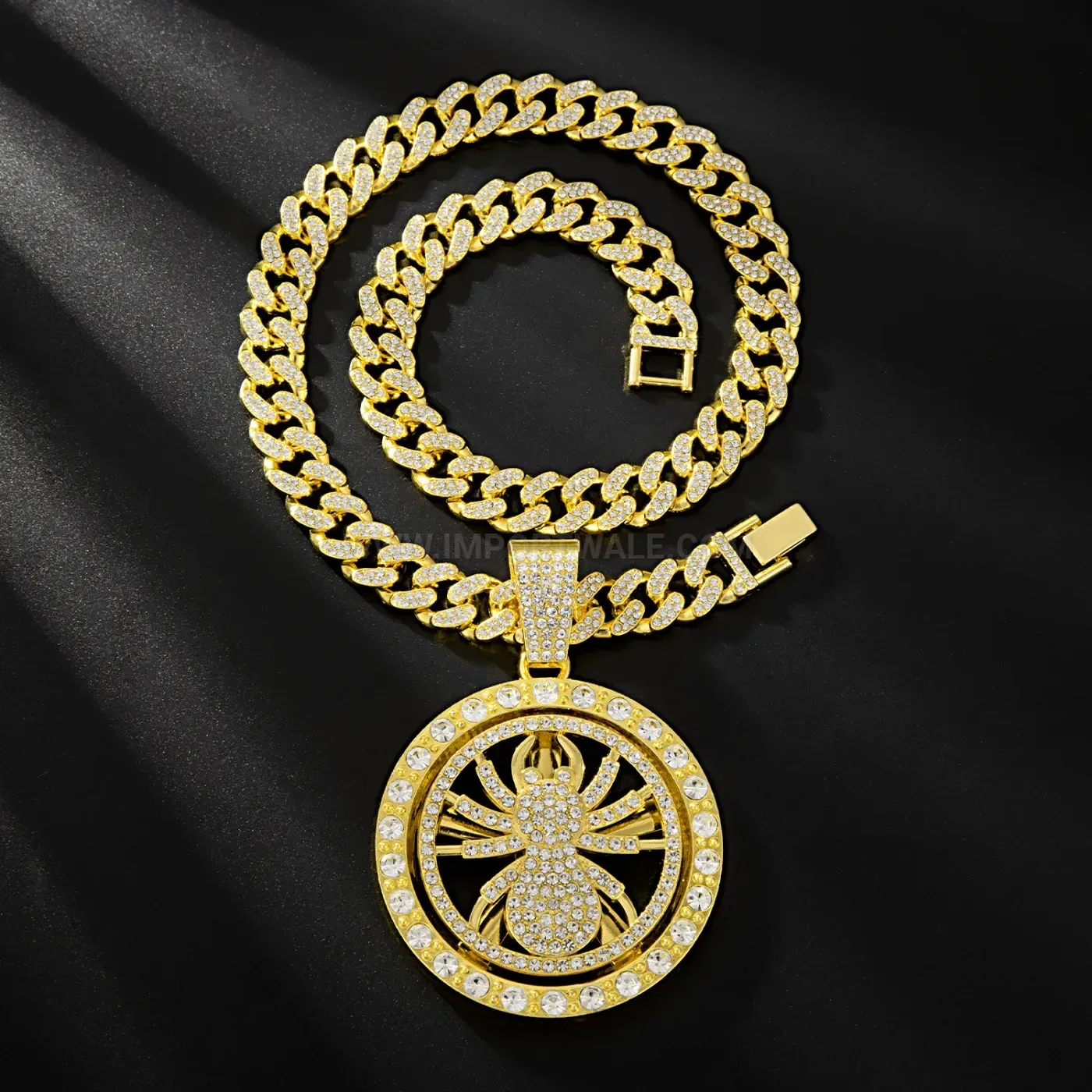 Spinning Spider Zinc Alloy Hip Hop Pendant Necklace