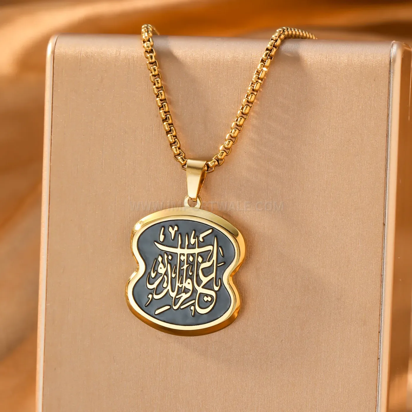 Stainless Steel Arabic Calligraphy Medallion Pendant Necklace