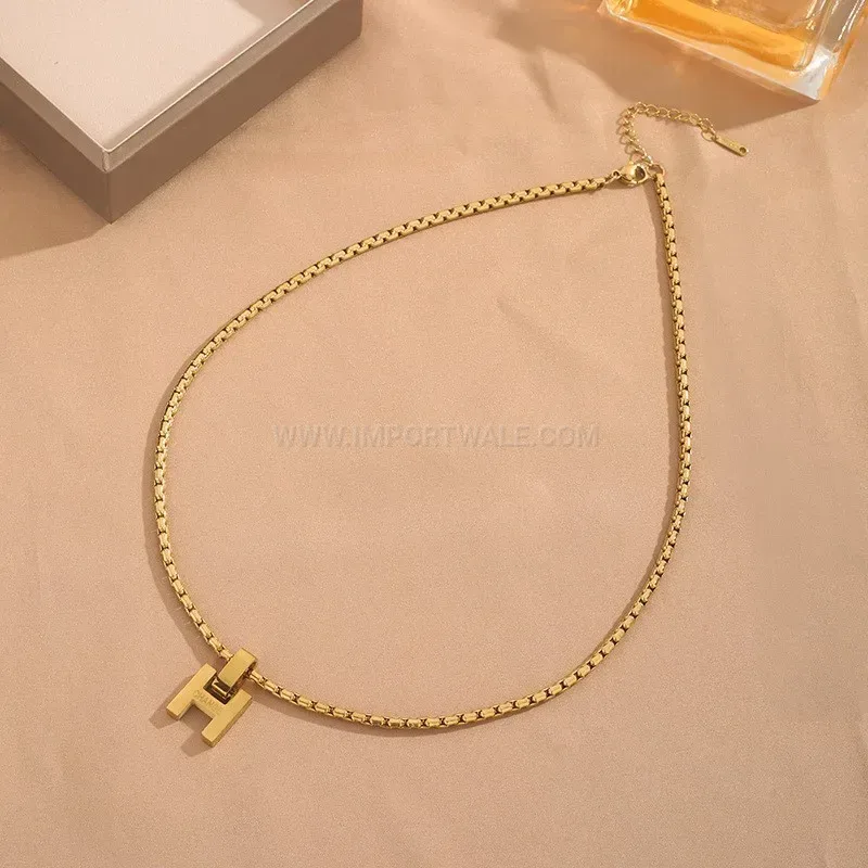 Fashion Minimalist Stainless Steel Letter H Pendant Cuban Chain Necklace