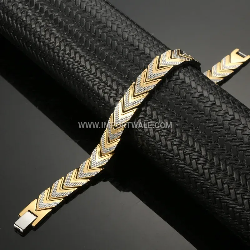 Men's Mirror Polished Wave Link Magnetic Bracelet