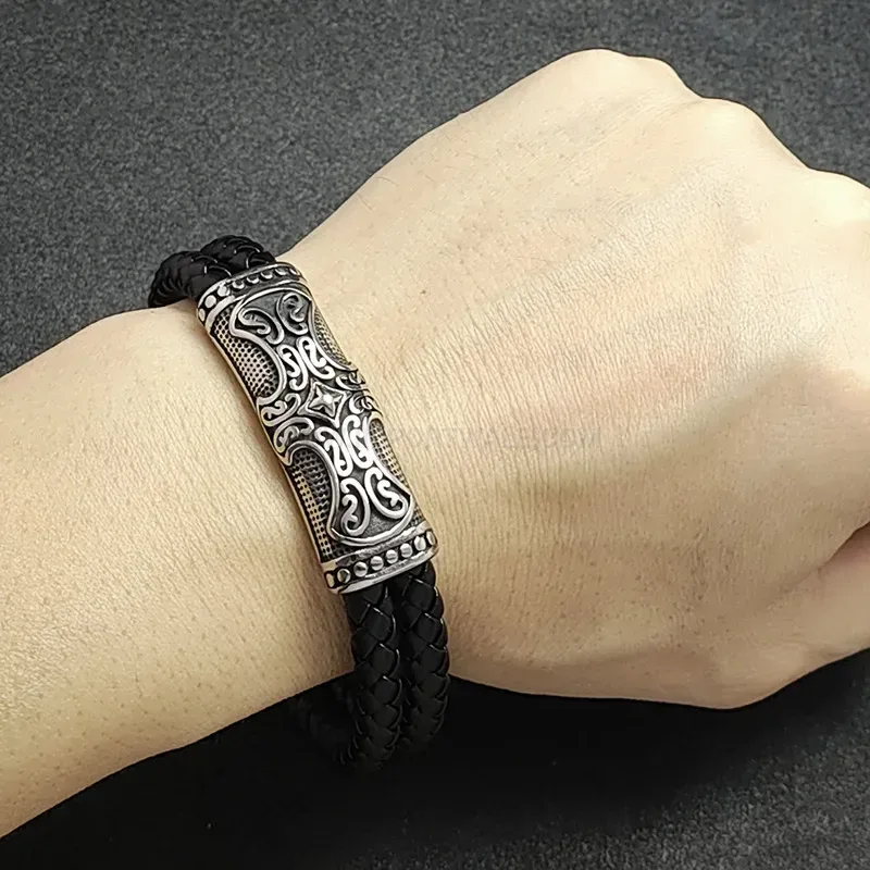 Chic Engraved Stainless Steel Contrast Leather Men Wristband
