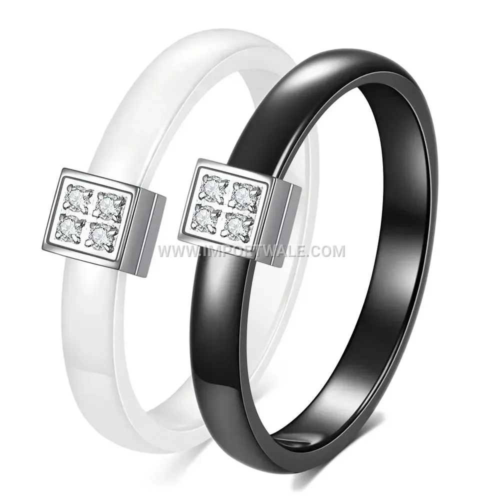 Sleek 4mm Stainless Steel Spliced Ceramic Ring with Zircon Accent