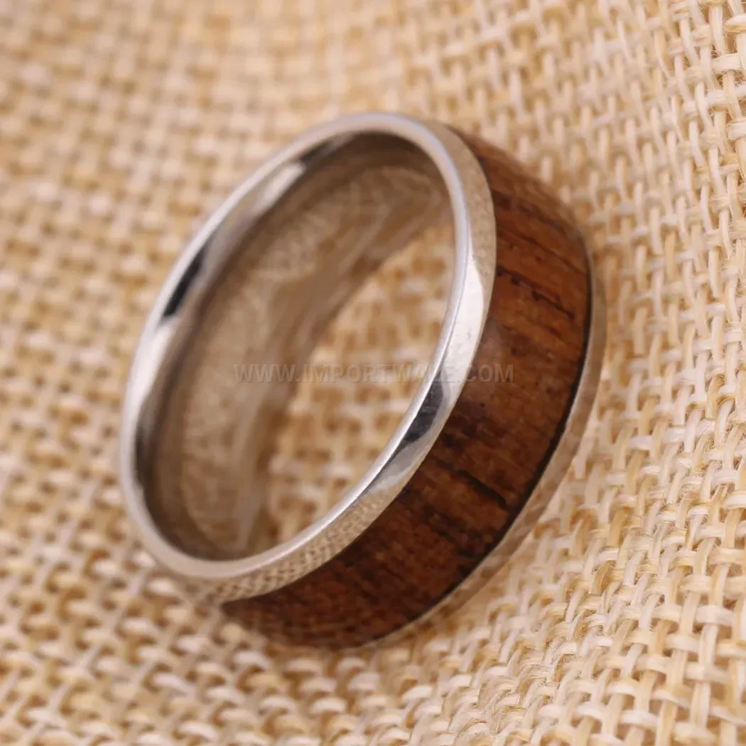 Elegant Wood Grain Inlaid Rhinestone Stainless Steel Couple Ring
