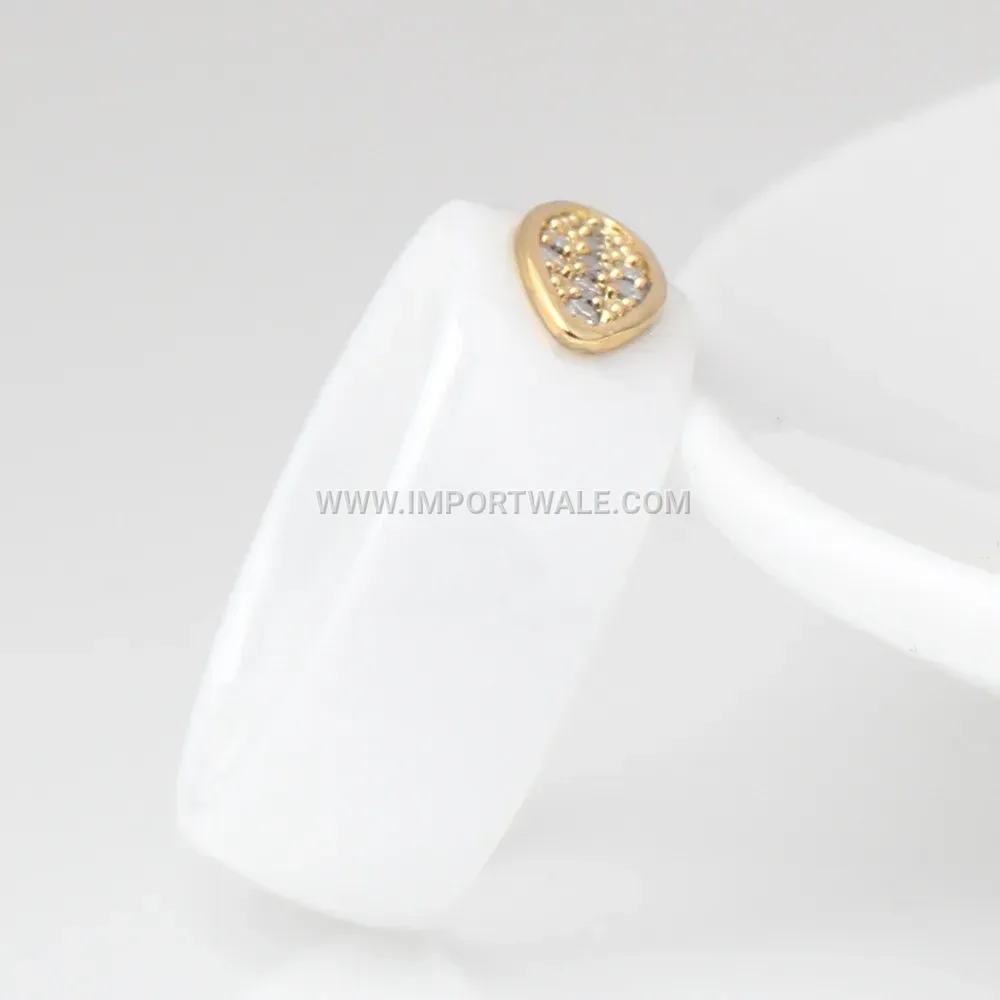 Honeycomb Textured Ceramic Zircon Inlaid Ring