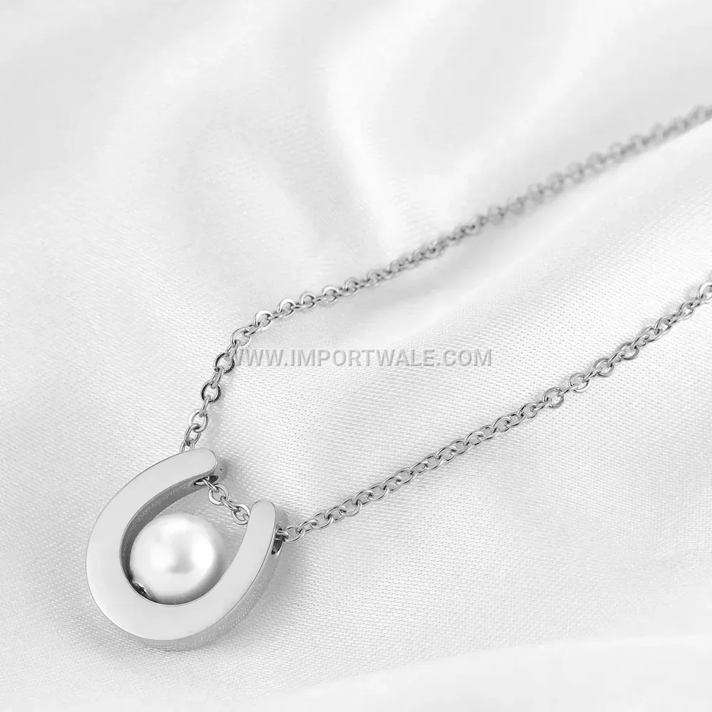 Horseshoe Horseshoe Pearl Accent Stainless Steel Pendant Necklace