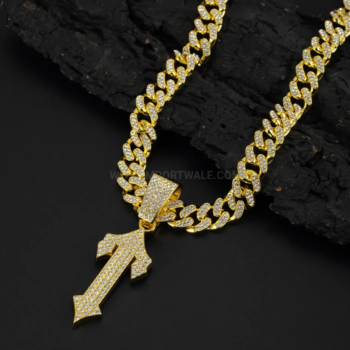 Modern Sword Pendant Crystal Alloy Cuban Chain Necklace