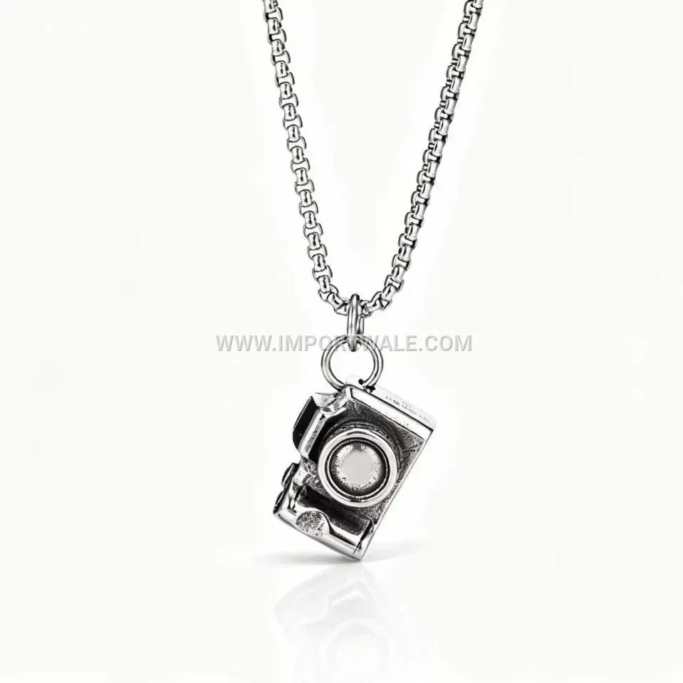 Vintage Stainless Steel Camera Pendant Necklace