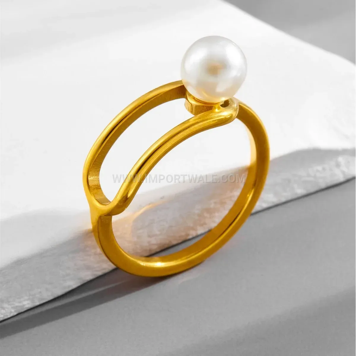 Openwork Pearl Accent 18K Gold Plated Titanium Ring